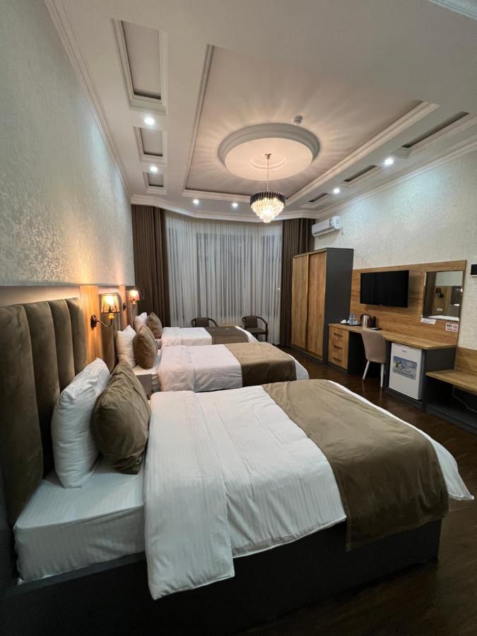 Hotel Sharq Dushanbe Exterior foto