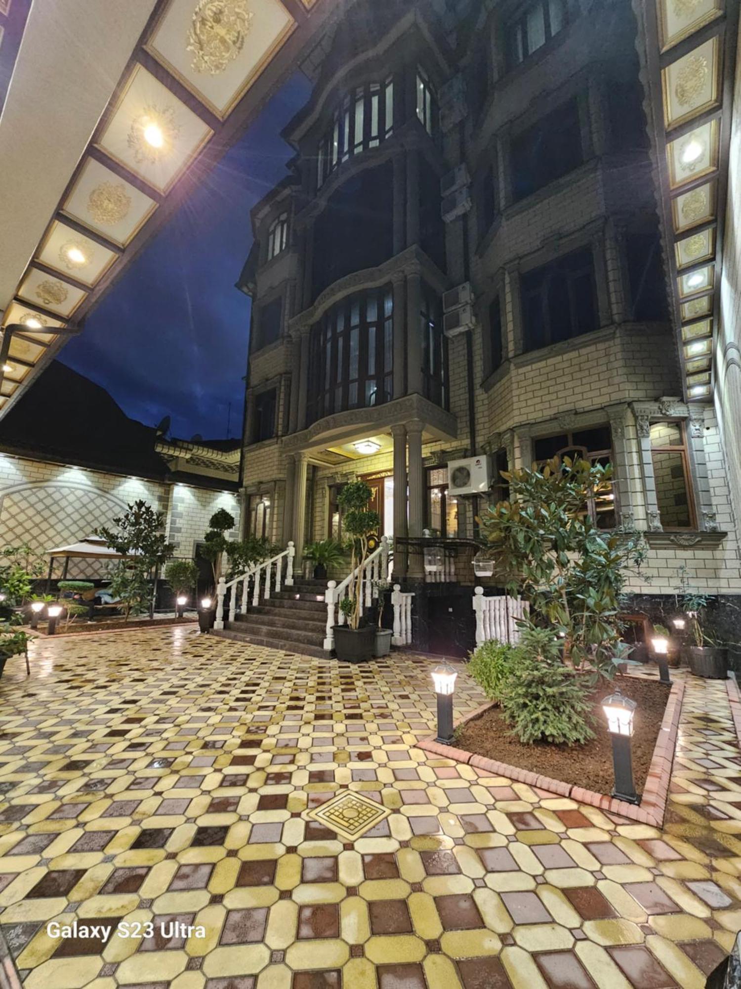 Hotel Sharq Dushanbe Exterior foto