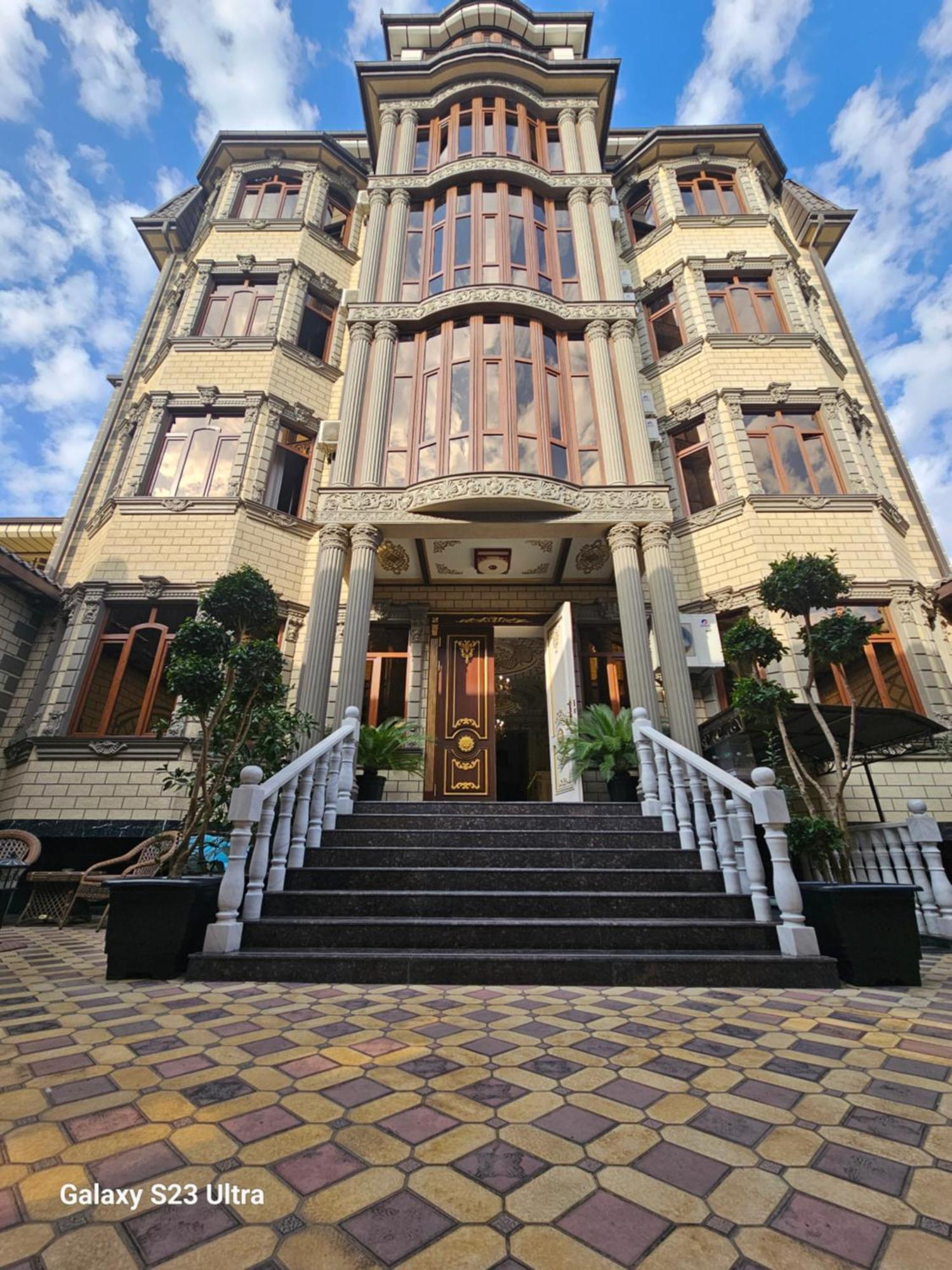 Hotel Sharq Dushanbe Exterior foto
